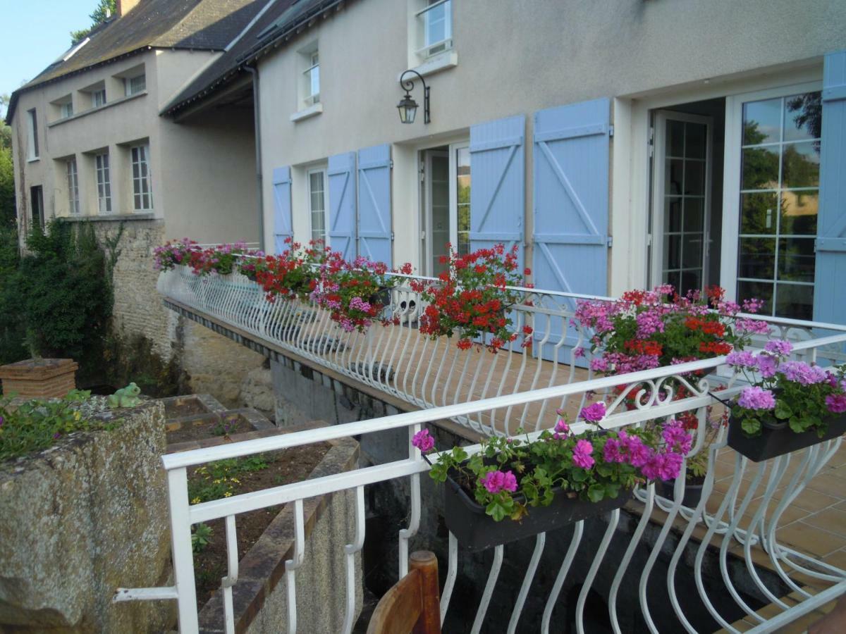 Moulin De L'Abbesse Bed and Breakfast Thouars Eksteriør billede